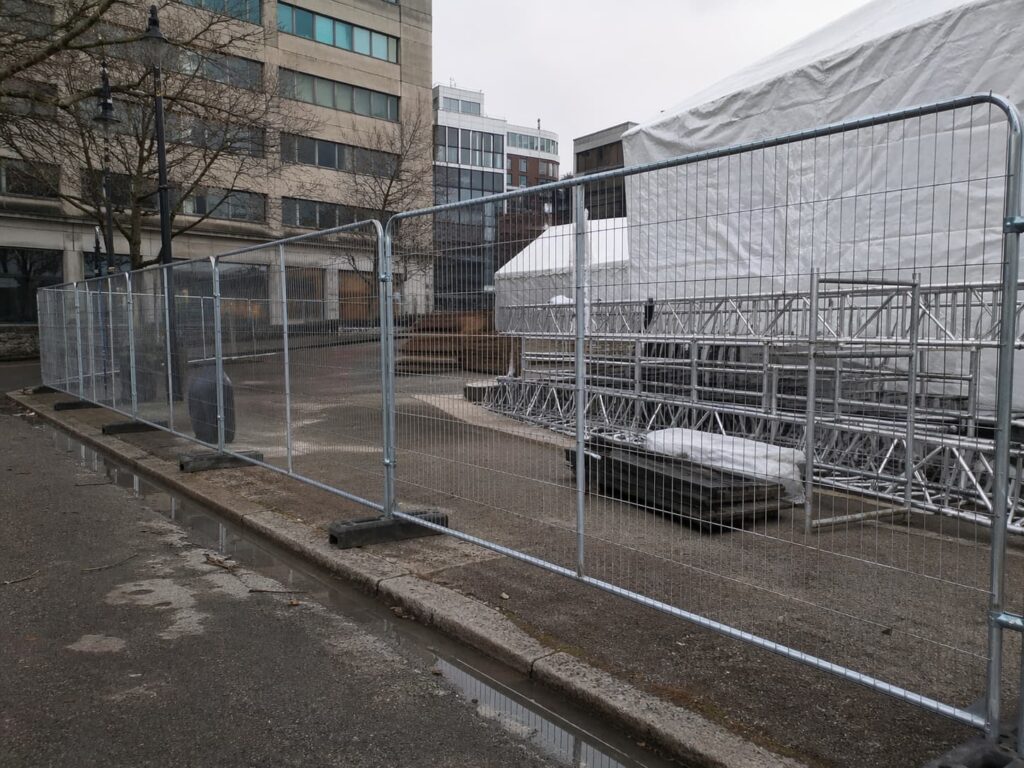 Heras and barricade fencing supplied and installed by BV Exhibitions on a city centre site